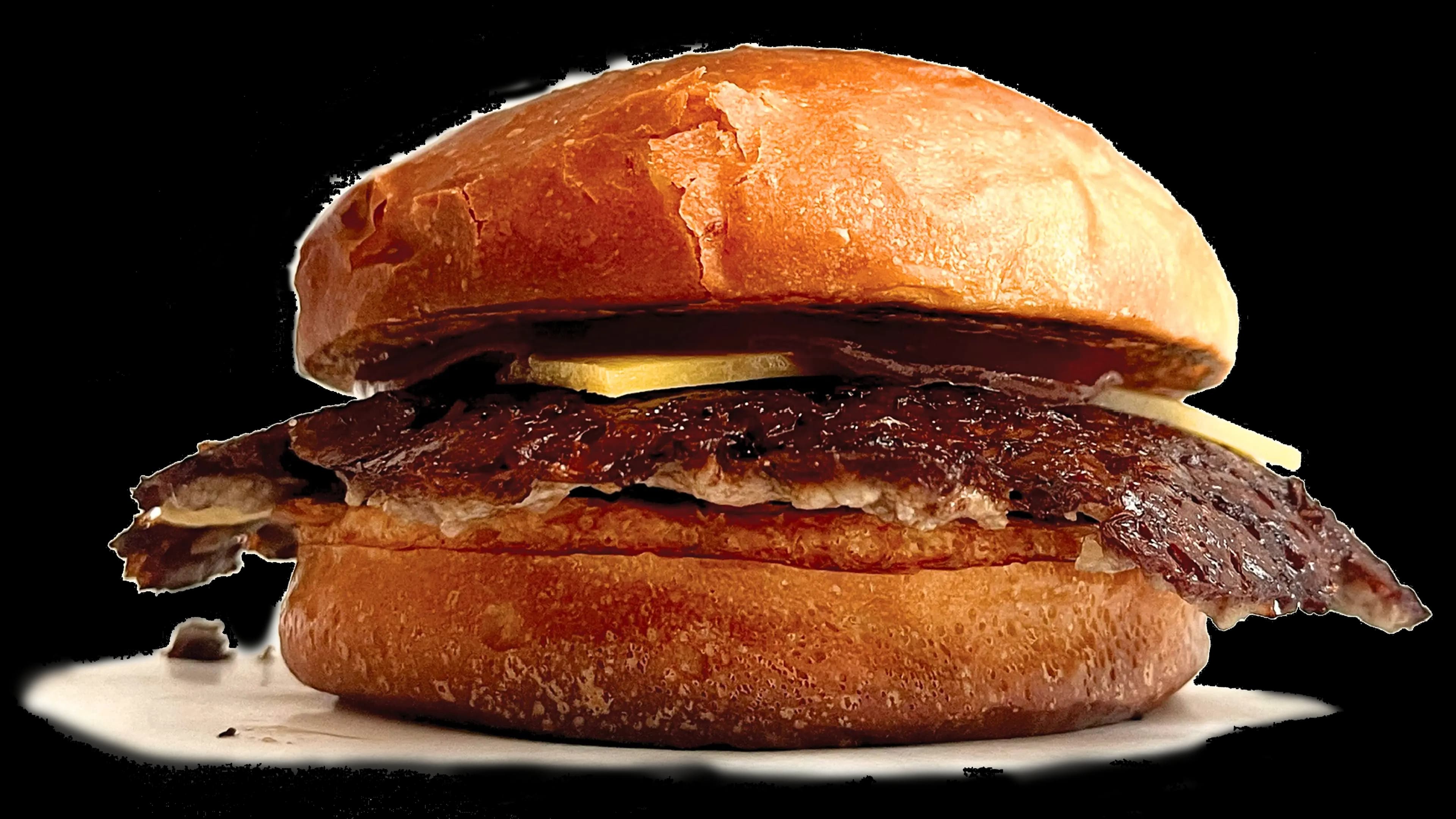 Klasyczny smash burger z serem w stylu retro, serwowany w Słupsku